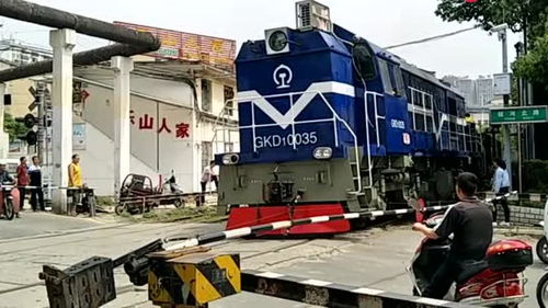 鋼鐵動脈的回響 湖北十堰三線建設時期的鐵路、工廠與機車配件