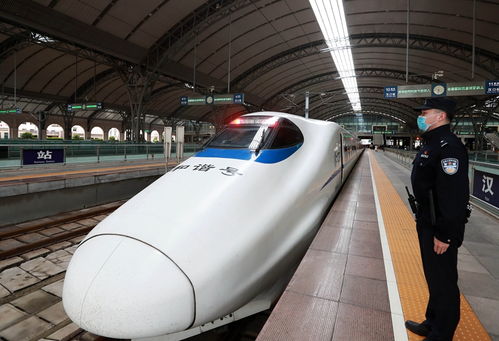 武漢鐵路客站恢復(fù)辦理到達(dá)業(yè)務(wù)，鐵路客運(yùn)重啟邁出關(guān)鍵一步