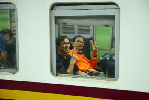 一車達(dá)萬象 出行新選擇 泰老跨境鐵路首發(fā)客列見聞
